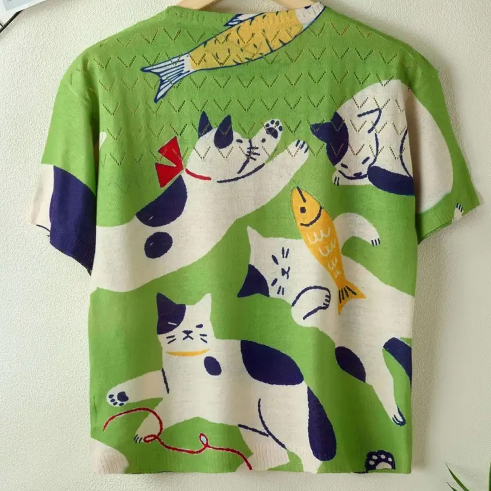 947. Casual Short Sleeve Cat Eyelet Crew Neck Top - Knitted Spring & Summer